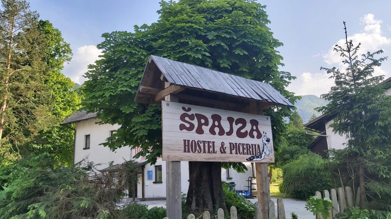 Hostel In Picerija Spajza Mojstrana Exterior photo